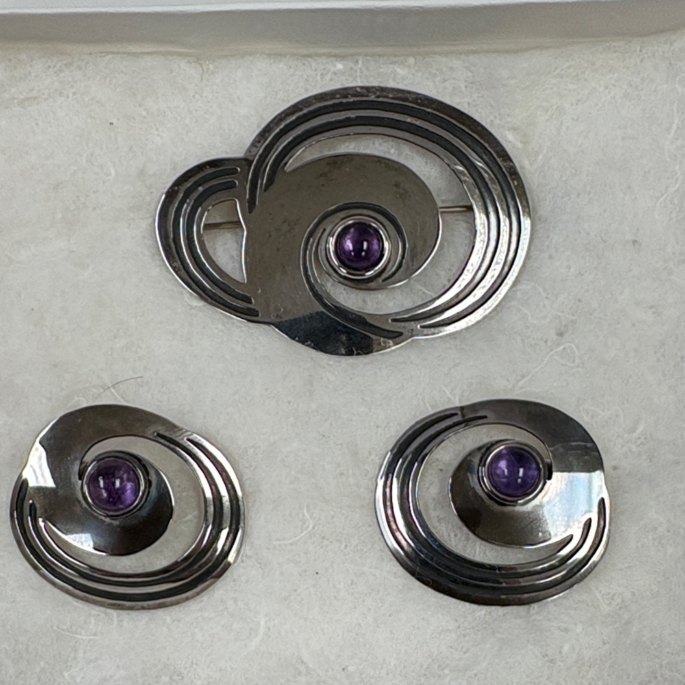 Stamas  Abstract Geometric Sterling Silver Cabochon Amethyst Earrings/Brooch Set